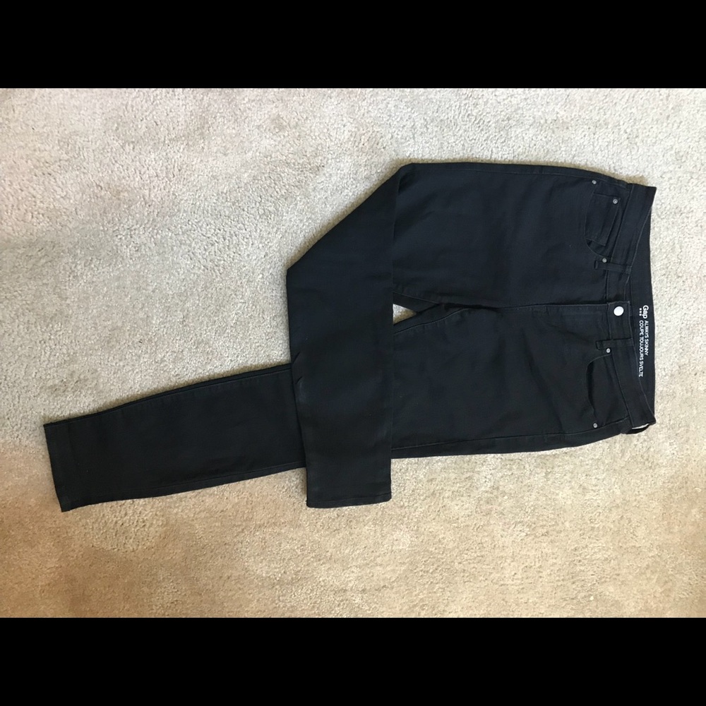 Labor Day Closet Clean Out - Gap Skinny Jeans